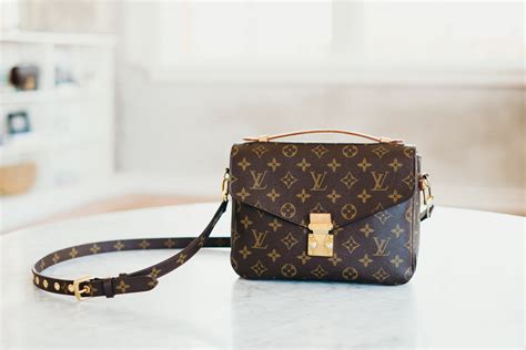 lv petite metis|louis vuitton pochette metis.